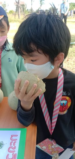 สถาบันวิจัยและพัฒนานำทีมหอมขจรฟาร์มเข้าร่วมจัดกิจกรรมกับโรงเรียนสาธิตละอออุทิศ