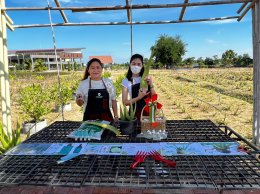 สถาบันวิจัยและพัฒนานำทีมหอมขจรฟาร์มเข้าร่วมจัดกิจกรรมกับโรงเรียนสาธิตละอออุทิศ