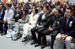 สถาบันวิจัยและพัฒนา โดยหน่วยบ่มเพาะวิสาหกิจ มหาวิทยาลัยสวนดุสิต เข้ารับกิตติกรรมประกาศความสำเร็จในการถ่ายทอดเทคโนโลยี ร่วมกับ บริษัท ไดอารี่ กรุ๊ป (2007) จำกัด