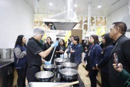 การศึกษาดูงานโครงการเมืองต้นแบบนวัตกรรมด้านอุตสาหกรรมเกษตรปลอดภัยอัจฉริยะ ณ มหาวิทยาลัยสวนดุสิต วิทยาเขตสุพรรณบุรี จังหวัดสุพรรณบุรี