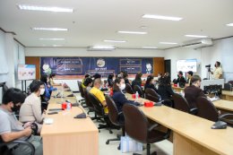 มหาวิทยาลัยสวนดุสิตเข้าร่วมประชุมเพื่อหารือการดำเนินโครงการ “การพัฒนาผลิตภัณฑ์สร้างสรรค์เชิงอัตลักษณ์เพื่อเพิ่มมูลค่าในการแข่งขันอย่างยั่งยืน จังหวัดสุพรรณบุรี” ร่วมกับคณะผู้บริหารของจังหวัดสุพรรณบุรี