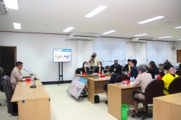 มหาวิทยาลัยสวนดุสิตเข้าร่วมประชุมเพื่อหารือการดำเนินโครงการ “การพัฒนาผลิตภัณฑ์สร้างสรรค์เชิงอัตลักษณ์เพื่อเพิ่มมูลค่าในการแข่งขันอย่างยั่งยืน จังหวัดสุพรรณบุรี” ร่วมกับคณะผู้บริหารของจังหวัดสุพรรณบุรี