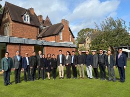 หลักสูตร Super Series รุ่นที่ 5 หลักสูตรพิเศษสำหรับ CEOs เดินทางไปอบรม ณ Kellogg College, University of Oxford ประเทศอังกฤษ