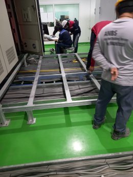งานติดตั้งพื้นยกระดับ RaisedFloor HPL โรงงานน้ำตาล ราชบุรี ห้อง Control DCS Room 