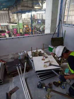 งานติดตั้ง พื้นยกระดับ Raised Floor  ห้องควบคุม(Control Room) บริษัท เทอราโกร เฟอร์ติไลเซอร์ จำกัด(ปุ๋ยตรามงกุฏ) อ.นครหลวง จ.พระนครศรีอยุธยา