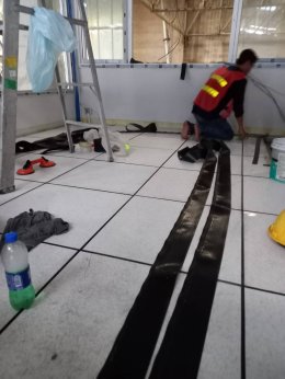 งานติดตั้ง พื้นยกระดับ Raised Floor  ห้องควบคุม(Control Room) บริษัท เทอราโกร เฟอร์ติไลเซอร์ จำกัด(ปุ๋ยตรามงกุฏ) อ.นครหลวง จ.พระนครศรีอยุธยา