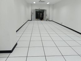 งานติดตั้งพื้นยกระดับ Raised Floor