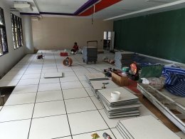 โครงการ ติดตั้งพื้นยกระดับ Raised Floor  พื้นที่ 140 ตรม สูง 30 ซ.ม 