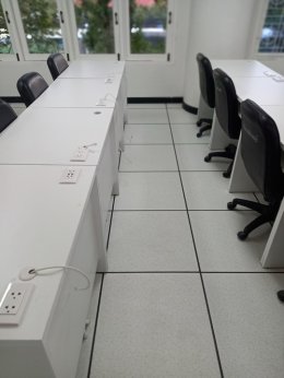 โครงการ ติดตั้งพื้นยกระดับ Raised Floor  พื้นที่ 140 ตรม สูง 30 ซ.ม 