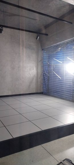 งานติดตั้งพื้นยกระดับ สูง 25 ซ.ม RaisedFloor HPL ห้อง Server Room 