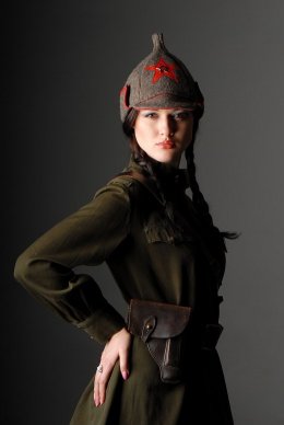 หมวกบู ด’โยนอฟก้า – สัญลักษณ์แห่งกองทัพแดง