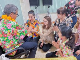 สหกรณ์การเกษตรท่าบ่อ จำกัด ร่วมกับสมาคมฉาปนกิจสงเคราะห์ของสมาชิกและพนักงานสหกรณ์การเกษตรท่าบ่อ จำกัด "ร่วมจัดกิจกรรมรดน้ำดำหัว เทศกาลวันสงกรานต์" ประจำปี 2566