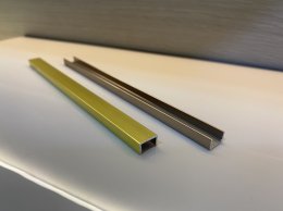 Strip Decoration