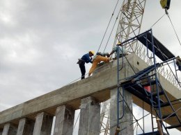 ผลงานงานติดตั้ง Plank Girder ของ บจก.บุรีรัมย์ธงชัย