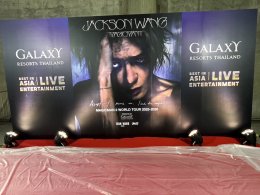 ให้เช่าไฟ par led / spotlight ส่องแบล็กดร็อบถ่ายรูป บู๊ธงานต่างๆ