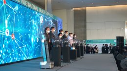 บริการให้เช่า iball 5 ลูก ลูกแก้วเปิดงาน Health expo 2022 พารากอน ฮอลล์ by vsoundqlighting