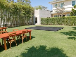 บริการให้เช่าเวที สูง 10 cm พรมสีดำ หมุ่บ้านแกรนด์โมนาโค ประเวศ วันที่ 31 ธค 65 by vsoundqlighting