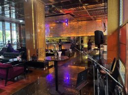 บริการให้เช่าเครื่องเสียง ไฟ งานที่โรงแรมเรเนซอง วันที่ 25 กค 66 by vsoundqlighting 