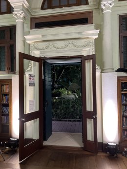 ให้เช่าเครื่องเสียง ระบบไฟ และวงดนตรี | งาน Neilson Hays Library สุรวงศ์ | VSound & Lighting