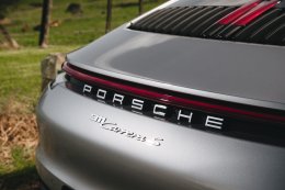 FOC DRIVE special Test drive The New PORSCHE 911 Carrera S / 911 Carrera 4S (Type 992) in New Zealand