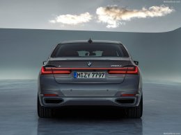 BMW เปิดผ้าคลุมซีรี่ส์ 7 โฉม LCI ลุยตลาดลักชัวรี่ซาลูน