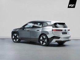 BMW โชว์เหนือที่งาน CES 2022 เปิดตัว BMW iX Flow กดปุ่มเปลี่ยนสีรถได้!
