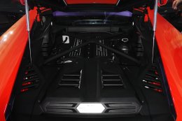 เรนาสโซ มอเตอร์ รุกตลาดซูเปอร์สปอร์ตคาร์ เปิดตัว “Lamborghini Huracán EVO” โฉมใหม่ในประเทศไทย