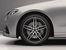 เมอร์เซเดส-เบนซ์ ส่งรถยนต์ใหม่ในกลุ่ม Dream Car รุ่น E 300 Cabriolet AMG Dynamic ยนตรกรรมสปอร์ตหรูเปิดประทุนพร้อมขุมพลังอันดุดันภายใต้รูปลักษณ์อันโดดเด่น ในราคา 5,440,000 บาท