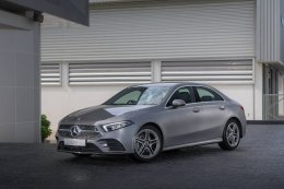 เมอร์เซเดส-เบนซ์ เปิดตัว The new เมอร์เซเดส-เบนซ์ เปิดตัว The new Mercedes-Benz A-Class เจเนอเรชันที่ 4 ก้าวแรกสู่โลกแห่งพรีเมี่ยมคอมแพ็คคาร์               A-Class เจเนอเรชันที่ 4 ก้าวแรกสู่โลกแห่งพรีเมี่ยมคอมแพ็คคาร์              