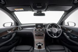 เมอร์เซเดส-เบนซ์ เดินหน้าเสริมทัพพอร์ตโฟลิโอเอสยูวีในประเทศไทย เปิดตัว Mercedes-Benz GLC 220 d 4MATIC รุ่นประกอบในประเทศ