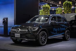 เมอร์เซเดส-เบนซ์ เปิดตัวรถยนต์ไฮไลต์ “The new Mercedes-Benz C-Class” 
