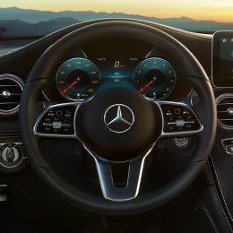 เมอร์เซเดส-เบนซ์ เสริมแกร่งพอร์ตโฟลิโอเอสยูวีในประเทศไทย  เปิดตัว 2 โมเดลพลังดีเซลโฉมใหม่รุ่นประกอบในประเทศ “Mercedes-Benz GLC” และ “Mercedes-Benz GLC Coupé” 