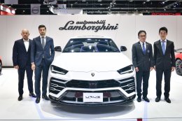 เรนาสโซ มอเตอร์ อวดโฉม “ลัมโบร์กินี” ซูเปอร์สปอร์ตคาร์ระดับโลก ในงาน Motor Show 2019