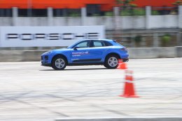 เอเอเอสฯ จัดงาน Porsche Driving Experience เปิดประสบการณ์การขับขี่สุดหรูพร้อมทดสอบสมรรถนะรถยนต์ปอร์เช่หลากรุ่นอย่างเต็มพิกัด 