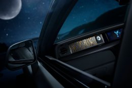 โรลส์-รอยซ์ เตรียมเผยโฉมยนตรกรรมสั่งทำพิเศษเต็มรูปแบบ  ที่งาน Geneva Motor Show 2019