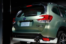 ราคาอย่างเป็นทางการ Subaru Forester 2.0i-S Eyesight ชุดแต่ง GT edition  1,550,000 บาท