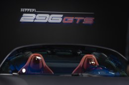 เฟอร์รารี่ 296 GTS ม้าลำพองเปิดประทุนตัวใหม่ สุดยอดซูเปอร์คาร์ ขุมพลัง V6 ปลั๊ก-อิน ไฮบริด 830 แรงม้า!!  