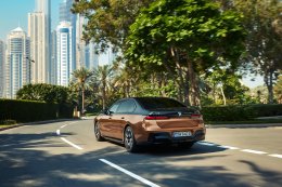 เปิดราคาอย่างเป็นทางการ BMW i7 M70 xDrive ราคาจำ9,999,000 บาท 