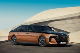 เปิดราคาอย่างเป็นทางการ BMW i7 M70 xDrive ราคาจำ9,999,000 บาท 