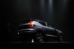 Volvo เปิดตัว xc40  คอมแพ็คเอสยูวี   เริ่มต้น 2.09 ล้านบาท!!