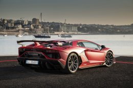 Aventador SV-J กระทิงเปลี่ยวโลกต้องจํา!