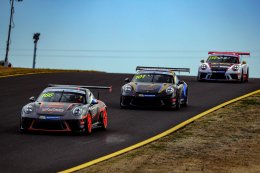 AAS Motorsport by Absolute Racing ผงาดคว้าอันดับ 2 รายการ Porsche Carrera Cup Asia 2018 สนาม 7 