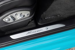 THE PORSCHE MACAN S