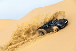 ปอร์เช่ 911 Dakar ยืนหนึ่งหลังการทดสอบบนเส้นทางอันแสนหฤโหดบนถนนที่เต็มไปด้วยกรวด ทรายและหิมะ!