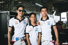 2 นักแข่งทีม est cola by AAS Motorsport ขึ้นบัลลังค์คว้าแชมป์ประเทศไทย Thailand Super Series 2018 ไปครองอีกครั้ง