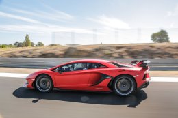 Aventador SV-J กระทิงเปลี่ยวโลกต้องจํา!