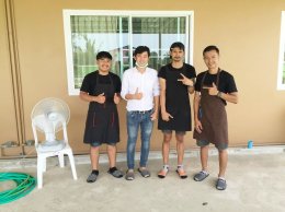 ตัดผมผู้สูงอายุ