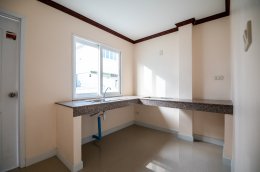 ห้องครัว บ้านเดี่ยว 2 ชั้น 3 นอน 3 น้ำ 2 ที่จอดรถ  สุวินทวงศ์-วัดต้นตาล