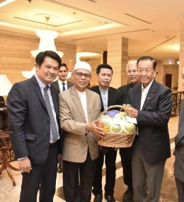 ท่านวันมูหะมัดนอร์ มะทา ได้รับแต่งตั้งเป็นประธานสภาฯ