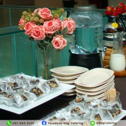 อาหารว่าง Coffee Break ที่เหมาะกับทุกวัย: จัดอย่างไรให้ถูกใจทั้งผู้บริหารและพนักงานรุ่นใหม่ 